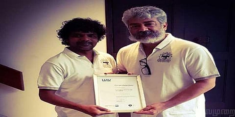 வெற்றிச்சான்றிதழை அஜித்திடம் காண்பித்து வாழ்த்து பெற்ற தக்‌ஷா அணி !