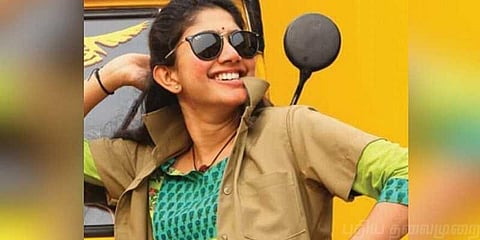 இந்திய அளவில் ட்ரெண்ட் ஆன சாய் பல்லவி போஸ்டர் 