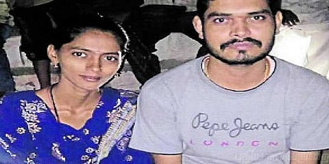 கர்ப்பிணிப் பெண் கொலை - சாதிப் பிரச்னை காரணமா ?