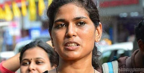 சபரிமலை கோவிலில் நுழைய முயன்ற ரெஹானா பாத்திமா கைது