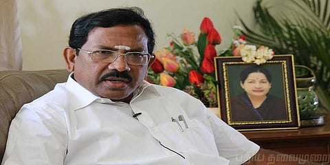 தமிழில் பெயர் மாற்ற குழு - மாஃபா பாண்டியராஜன்