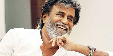 ரசிகர்களால் இப்போதும் கொண்டாடப்படும் ரஜினியின் முதல் அரசியல் !