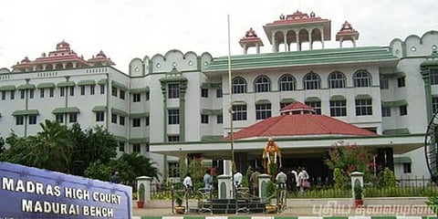 புத்தாண்டு கொண்டாட்ட பைக் ரேஸை தடுக்க உத்தரவு