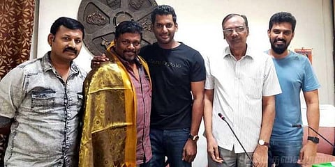  “எதிர்க்கட்சி, ஆளும்கட்சி அரசியல் தேவையில்லை” - நடிகர் பார்த்திபன்