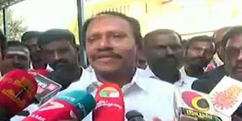 “ மத்திய பட்ஜெட் பாஜகவின் தேர்தல் அறிக்கைதான் ” -  தம்பிதுரை 