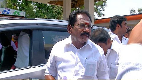 “வெட்டி வா என்றால்.. கட்டி வருபவர்கள் அதிமுக தொண்டர்கள்” : செல்லூர் ராஜூ பேச்சு