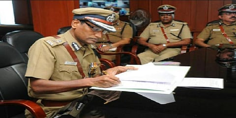 “ஒய்வுபெற்ற ராஜேந்திரன் எப்படி டிஜிபி ஆக இருக்கிறார்?” - உள்துறை அமைச்சகம் கேள்வி 