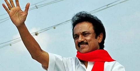 ஊழியர்களுக்கு சம்பளம் கொடுக்க முடியாமல் தவிக்கும் பிஎஸ்என்எல் - மத்திய அரசுக்கு ஸ்டாலின் கண்டனம்