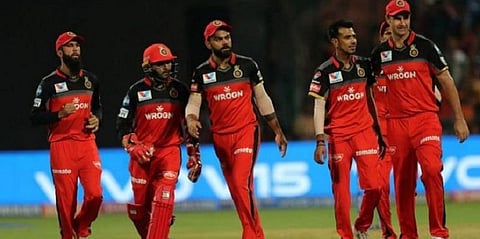 என்னதான் ஆச்சு பெங்களூர் அணிக்கு ? -  கலங்க வைத்த நபி