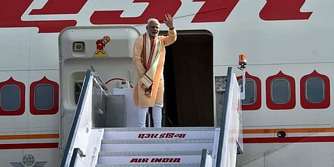 மன்மோகன் விமான செலவைவிட மோடியின் செலவு குறைவு 
