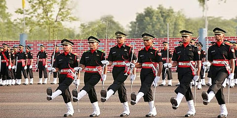 மத்திய பாதுகாப்பு படையில் பணிபுரிய வாய்ப்பு!