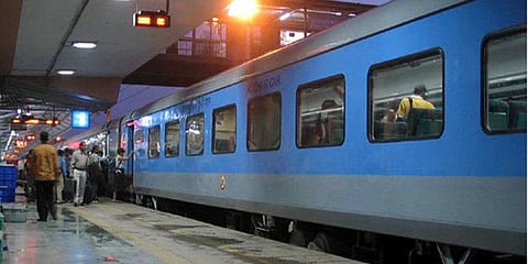 அதிகரிக்கும் ரயில் திருட்டுகள் - 10 ஆண்டுகளில் 1.71 லட்சம் புகார்கள் !