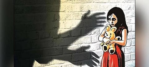 மகளுக்கு தொடர் பாலியல் வன்கொடுமை ! தந்தை கைது