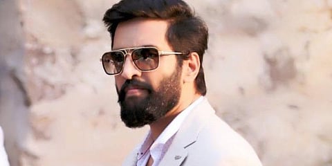 ஆக்‌ஷன் காமெடியில் மீண்டும் சந்தானம்