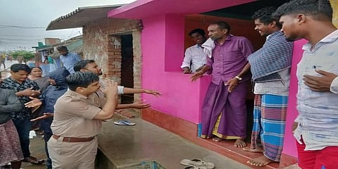 “பாதுகாப்பான பகுதிக்கு உடனே போங்க” - கைகூப்பி வேண்டிய ஐபிஎஸ் அதிகாரி 