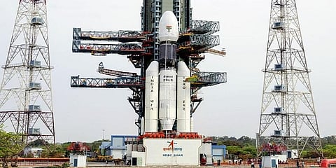 சந்திராயன்- II விண்கலத்தை சுமக்கவுள்ள ஜிஎஸ்எல்வி மார்க் 3 ராக்கெட் ! அதன் சிறப்புகள் என்ன ?
