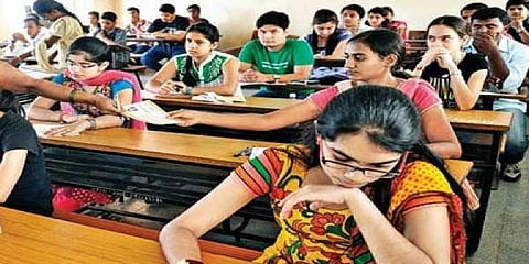 கல்லூரியில் சேர பொது நுழைவுத் தேர்வு?