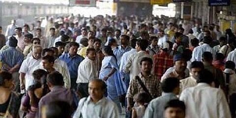 மக்கள் தொகையில் சீனாவை முந்தும் இந்தியா