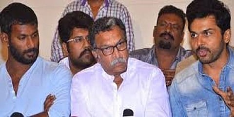 “நடிகர் சங்கத் தேர்தலை நிறுத்துங்கள்”  - பதிவாளர் உத்தரவு 