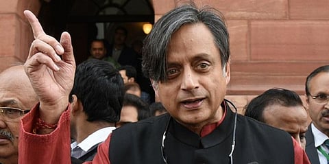 “சட்டவிரோதமாக தகவல்களைத் திருடும் டிக்டாக்” - சசிதரூர் எச்சரிக்கை 
