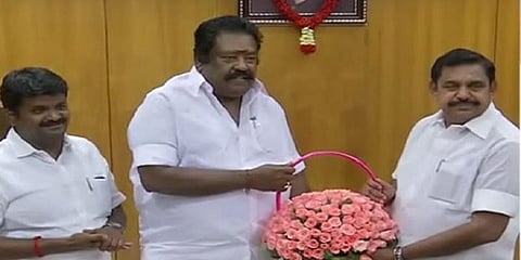 “டிடிவி தினகரன் கட்சியை மக்கள் புறக்கணித்துவிட்டார்கள்” - ரத்தின சபாபதி 