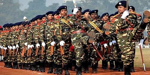 100 ராணுவ பதவிகளுக்கு 2 லட்சம் பெண்கள் விண்ணப்பம்