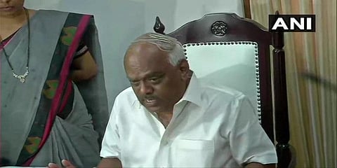  “8 பேரின் ராஜினாமா சட்டப்படி இல்லை” - கர்நாடக சபாநாயகர் கடிதம்