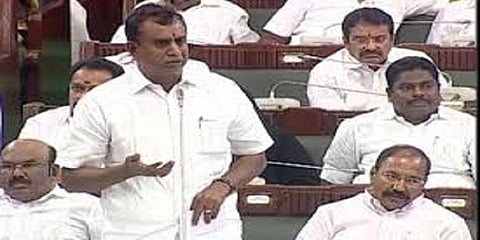 “உள்ளாட்சி அமைப்புக்கு மத்திய அரசு 3,781 கோடி பாக்கி” - அமைச்சர் வேலுமணி 