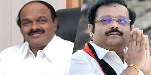 வேலூர் தொகுதியில் மும்முனைப் போட்டி - நிறைவடைந்தது வேட்புமனுத்தாக்கல் 