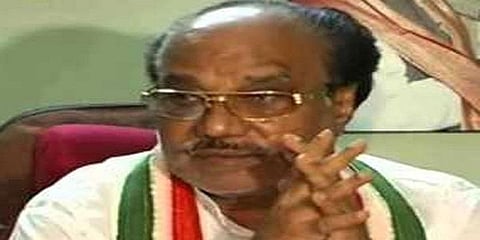 காசோலை மோசடி வழக்கு - முன்னாள் எம்.பிக்கு சிறை தண்டனை உறுதி 