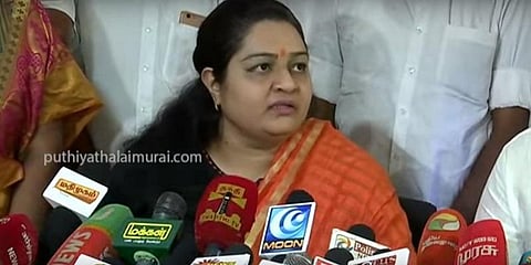 “அரசியலில் இருந்து விலகுகிறேன்.. மீண்டும் வரமாட்டேன்” - ஜெ.தீபா 
