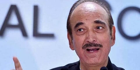 ஸ்ரீநகரில் தடுத்து நிறுத்தப்பட்ட குலாம் நபி ஆசாத்