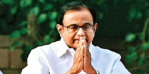 பாதி வழியில் இறங்கிவிட்டார் ப.சிதம்பரம் - கார் ஓட்டுநர் தகவல் 