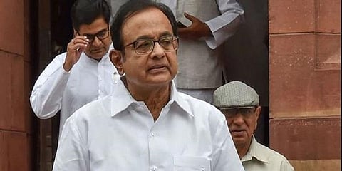 ப.சிதம்பரம் வீட்டிற்குள் சுவர் ஏறி குதித்த சிபிஐ அதிகாரிகள் 