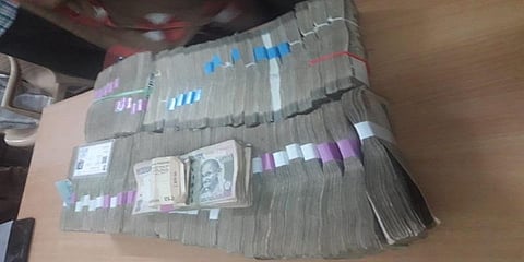 திருச்சி வங்கியில் ரூ. 16 லட்சம் கொள்ளையடித்தவர் கைது 