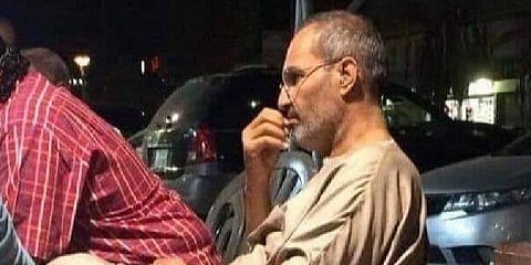 ‘என்னது; ஸ்டீவ் ஜாப்ஸ் உயிரோடு இருக்கிறாரா?’ - வைரல் போட்டோ 