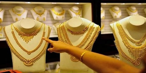 ஒரு சவரன் 30 ஆயிரத்தை தாண்டியது : தங்க விலை புதிய உச்சம்