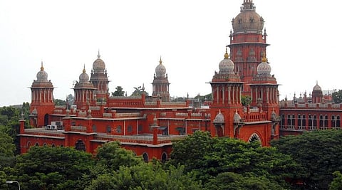 கிணறு குளங்களை காணவில்லை: நீதிமன்றத்தில் பொதுநல வழக்கு