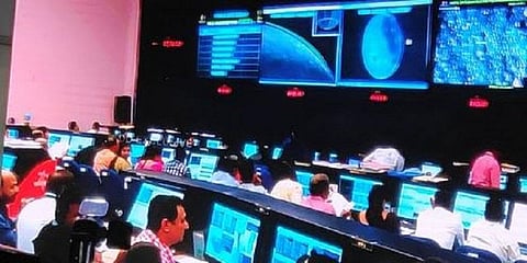 இஸ்ரோ விஞ்ஞானிகளின் முயற்சிக்கு தலைவர்கள் பாராட்டு