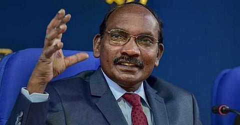 “ட்விட்டரில் எனது பெயரில் உலா வரும் கணக்குகள் போலியானவை”- இஸ்ரோ சிவன்..!