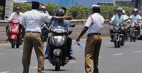 தமிழகத்தில் குறையவுள்ள மோட்டார் வாகன சட்டத்தின் அபராதத் தொகை?