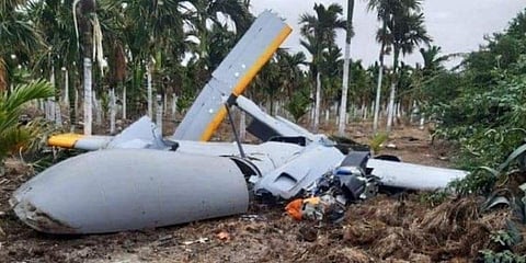 கீழே விழுந்து நொறுங்கிய ஆளில்லா விமானம் - தோல்வியில் முடிந்த சோதனை முயற்சி 