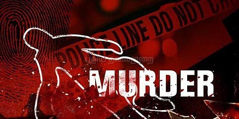 சென்னையில் இளைஞர் கொடூர கொலை : மூளையை தனியாக வைத்த கொலையாளிகள்