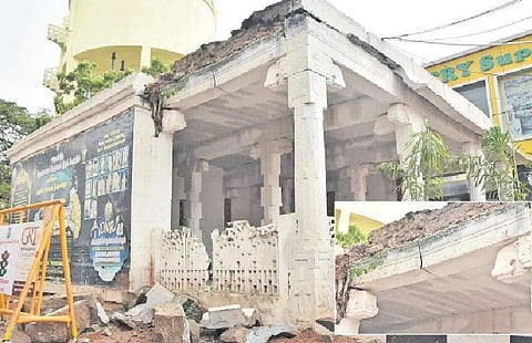 மாமல்லபுரம் கங்கை கொண்டான் மண்டபம் இடிந்து விழுந்தது !