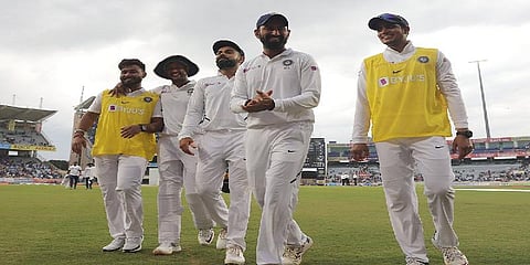 இரண்டாம் நாள் முடிவு: வலுவான நிலையில் இந்திய அணி; தென்னாப்பிரிக்கா தடுமாற்றம்