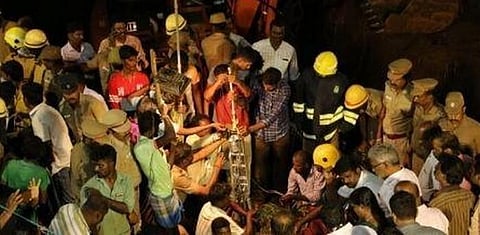 “ எப்படி இருக்கிறான் சுர்ஜித்”- ஒருநாளை கடந்து தொடரும் மீட்புப் பணி