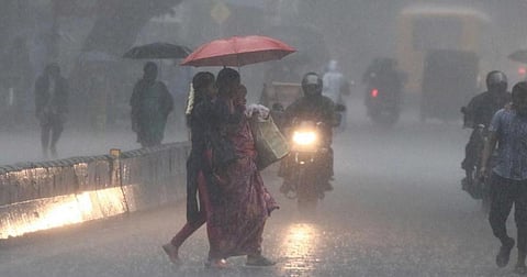 தமிழகம், புதுச்சேரியில் கனமழை பெய்ய வாய்ப்பு