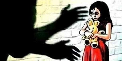 தோப்புக்கு சென்ற சிறுமி கொலை : சீர்காழி அருகே கொடூரம்