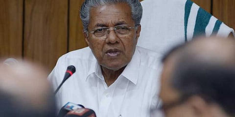 சபரிமலை தீர்ப்பு குறித்து சட்ட வல்லுநர்களுடன் ஆலோசிக்கும் கேரள அரசு..!