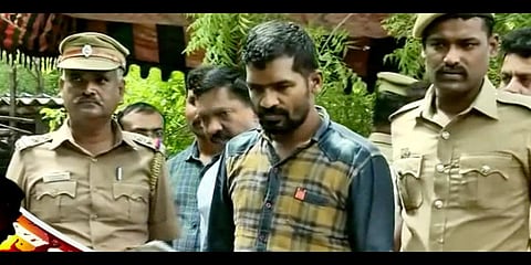 பாலியல் வன்கொடுமை செய்து புதைக்கப்பட்ட பெண்.. 7 ஆண்டுகளுக்கு பின் வெளிவந்த உண்மை..!